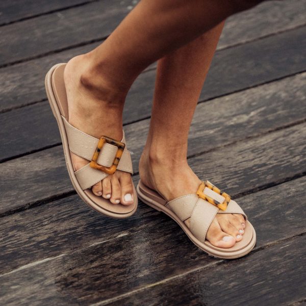 La‘i Slide - Taupe - Image 2